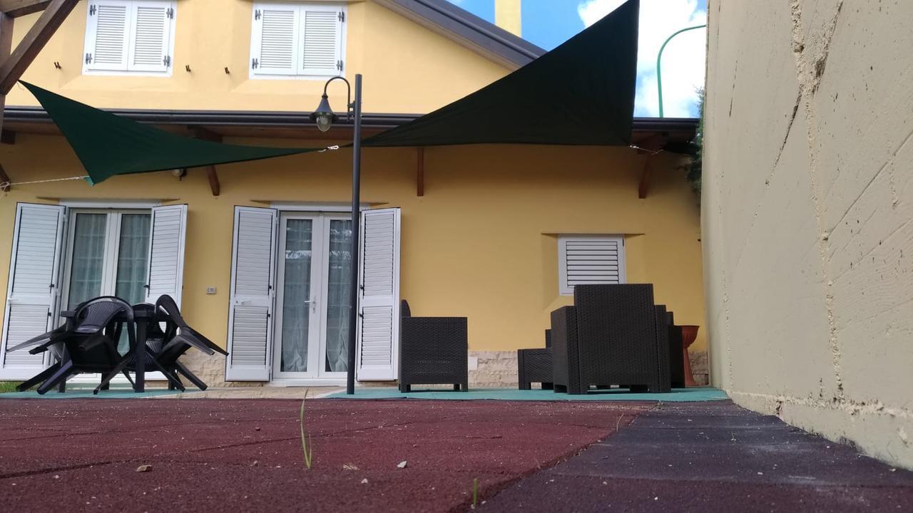Ostello Villafranca Pignola Luaran gambar